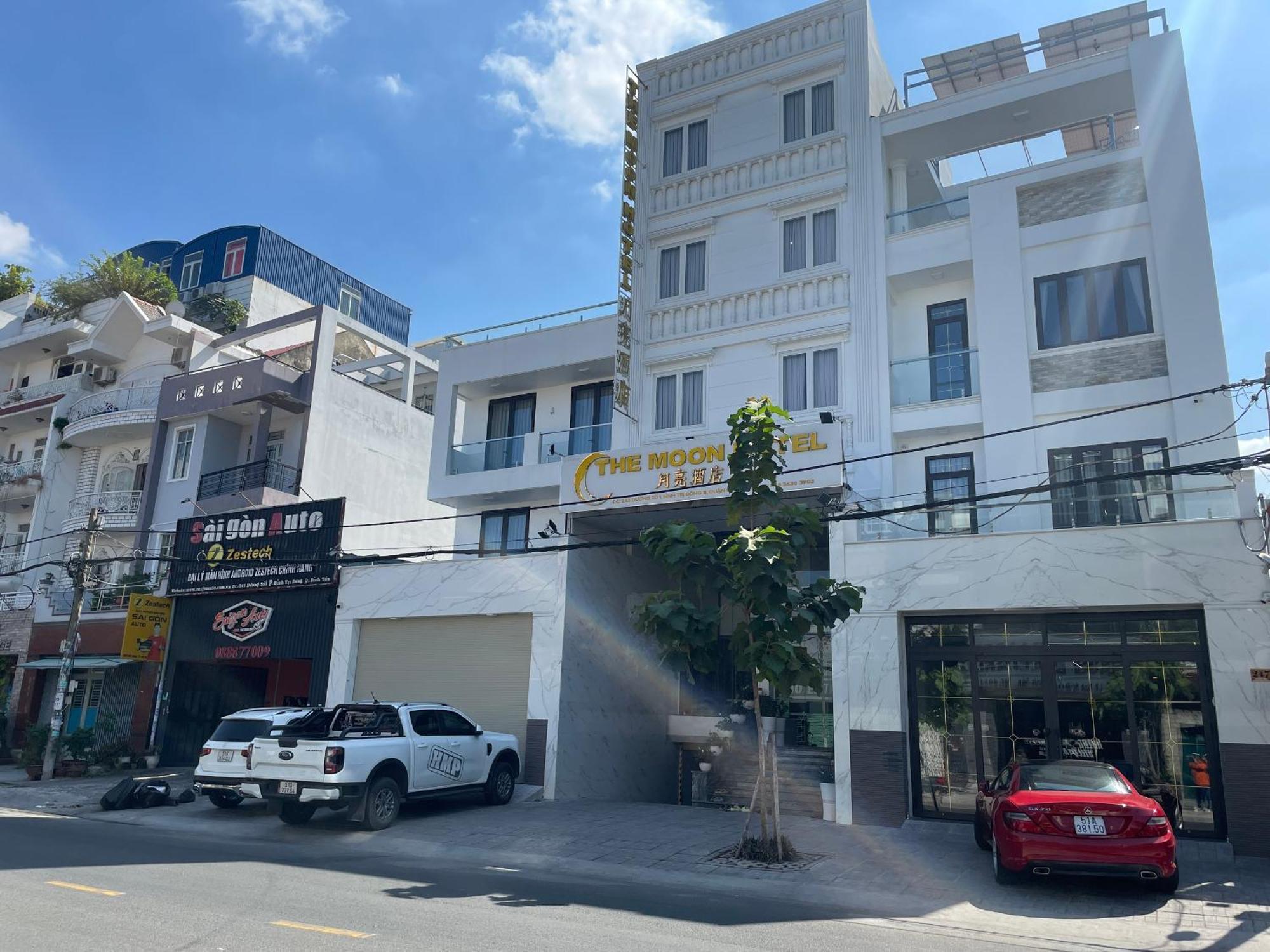 Khách sạn The Moon 2 Hotel TP. Hồ Chí Minh